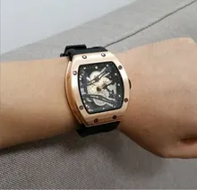 Reloj de cuarzo deportivo y de ocio para hombre, cronógrafo automático a prueba de golpes, con fecha, de negocios, de marca de lujo