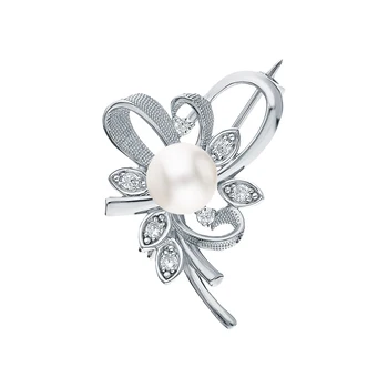 

Silver brooch with cubic zirconia and pearls cultured sunlight