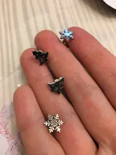 SMJEL-pendientes con tuerca de ciervo de dibujos animados para niñas y niños, joyería de Navidad de acero inoxidable, con copos de nieve pequeños