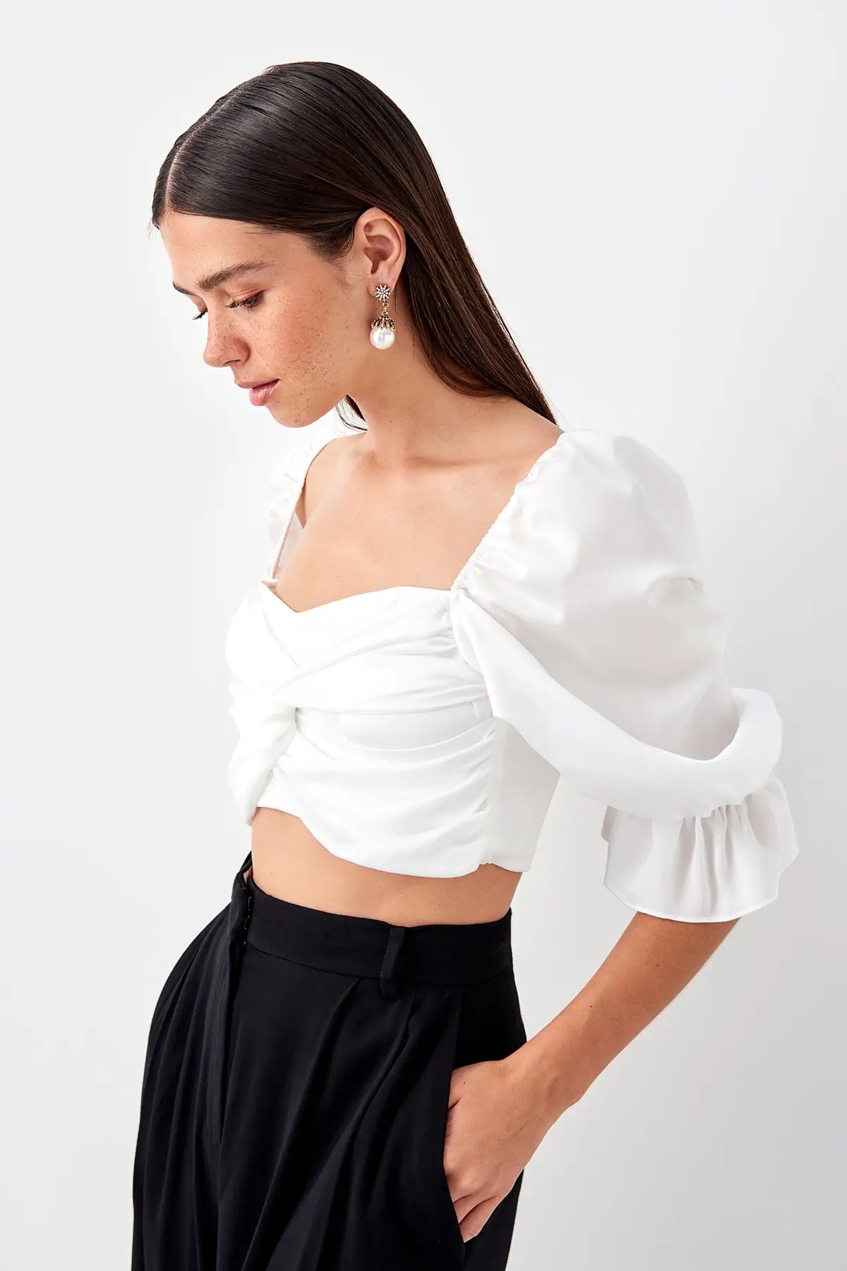 

Trendyol Loop Detailed Bluz TPRSS19BB0493