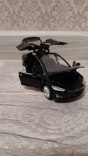 1:32 modelo Tesla X coche en miniatura de aleación con tirar juguete electrónico con simulación de luces y música modelo juguetes para niños de regalo