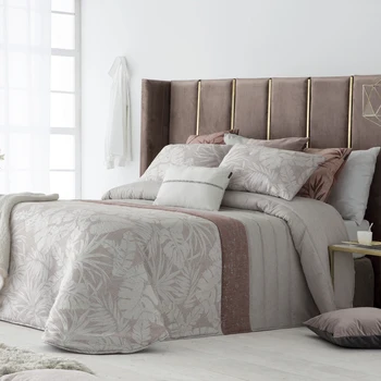 

BOUTI ANTARES ROSE ANTILO. QUILT. Bed linen. Made in Spain