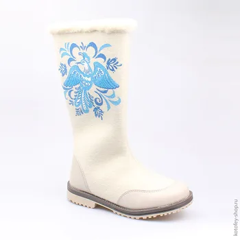 

667022-41 boots