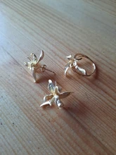 Lotus Fun-pendientes de plata de primera ley con forma de flor para mujer, aretes pequeños, plata esterlina 925 Plata de Ley auténtica, oro de 18 quilates, 18K, diseño fino, hecho a mano