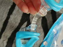 Gafas de natación antivaho impermeables para hombres y mujeres, lentes ajustables con vista UV de amplia protección, con Clip para la nariz, tapón para la oreja