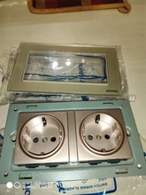 SRAN-Panel de cristal de pared de 16A, enchufe de alimentación multiforma con conexión a tierra, estándar europeo, doble tira, 146x86