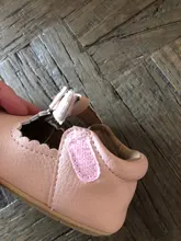 Zapatos de princesa para bebés de cuero suave lujoso para recién nacidos, mocasines para niñas, zapatos de goma con suela para bebés, antideslizantes, calados para primeros caminantes de verano