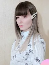 EASIHAIR-Peluca de cabello sintético para dama, cabellera artificial liso con flequillo, longitud media, color gris degradado, resistente al calor, Cosplay