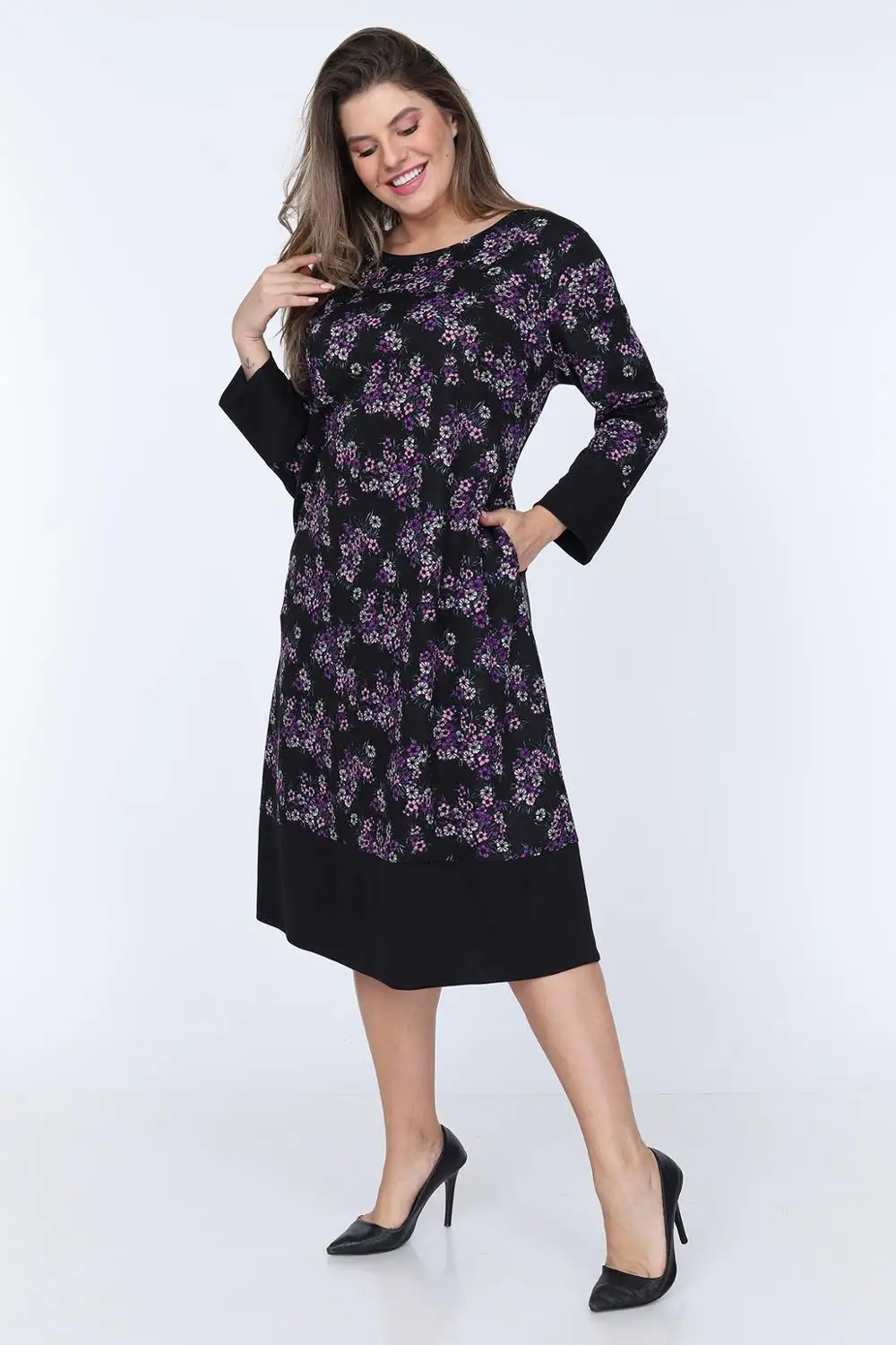 Женское платье с цветочным принтом Цвет фиолетовый Большие размеры 1575|Платья| |