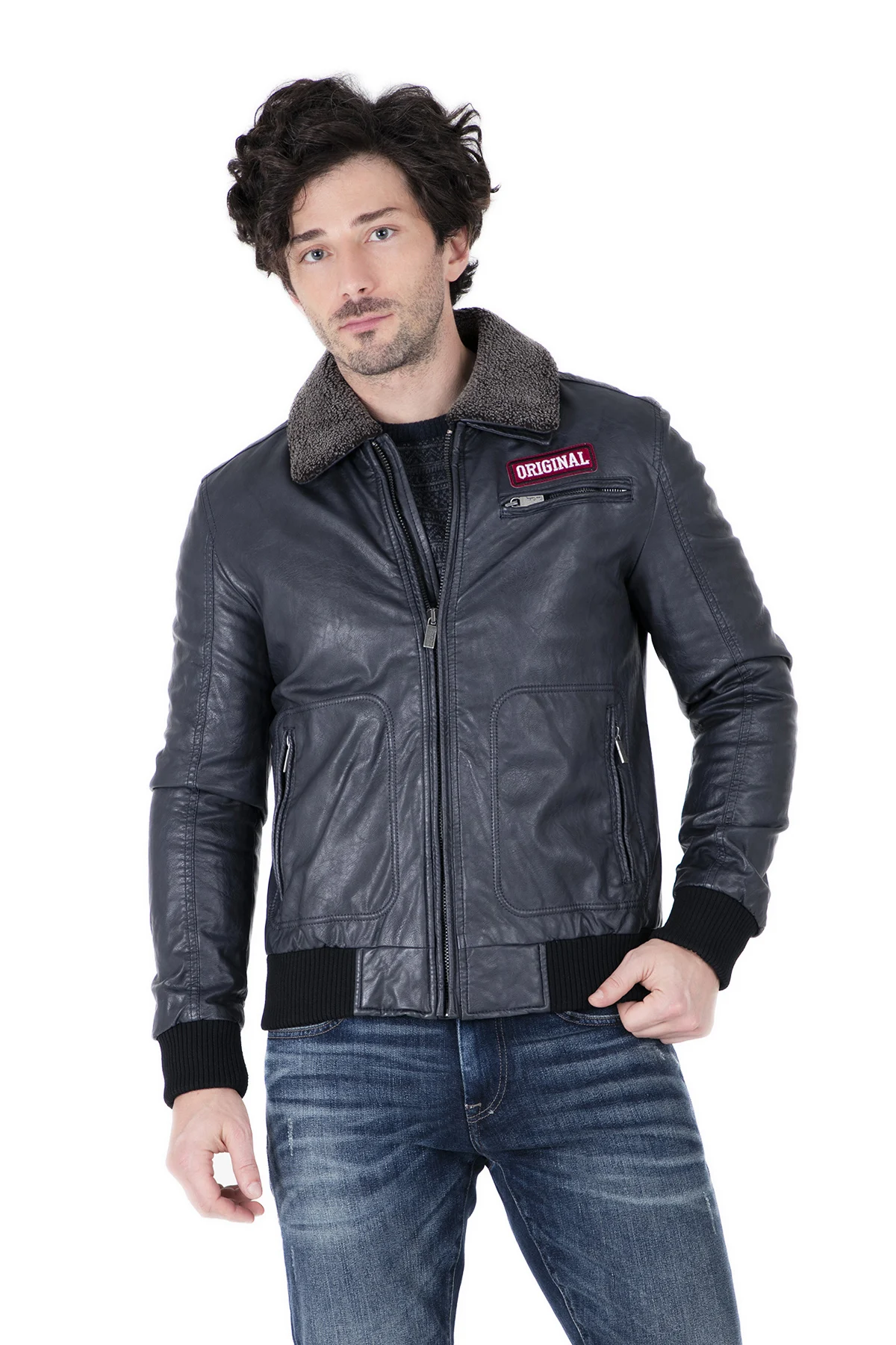 

PIERRE CARDIN ARTIFICIAL MALE LEATHER JACKET LSE0003