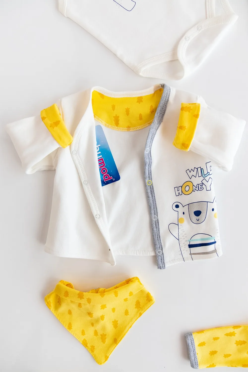 babymod-erkek-bebek-sarı-ayıcıklı-hastane-çıkışı