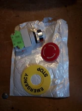 Interruptor de botón de parada de emergencia, equipo de elevación, bloqueo automático, tapa roja tipo seta 1NO 1NC DPST, CA 660V 10A