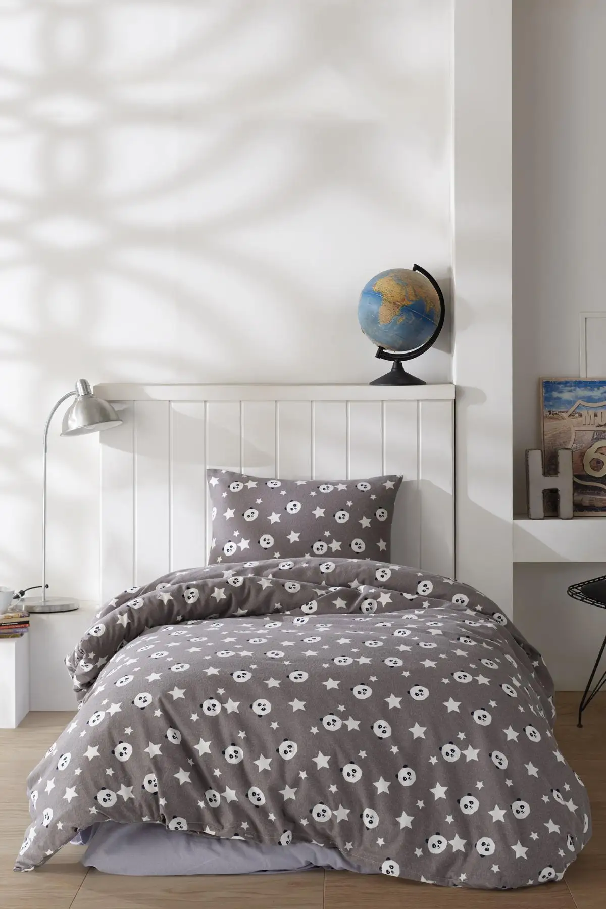 

Panda Single Personality Duvet cover set