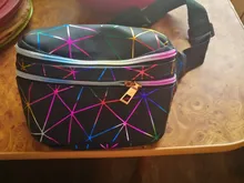 AIREEBAY-riñonera holográfica plateada para mujer, bolso con cinturón, color negro, con formas geométricas, para pecho y teléfono