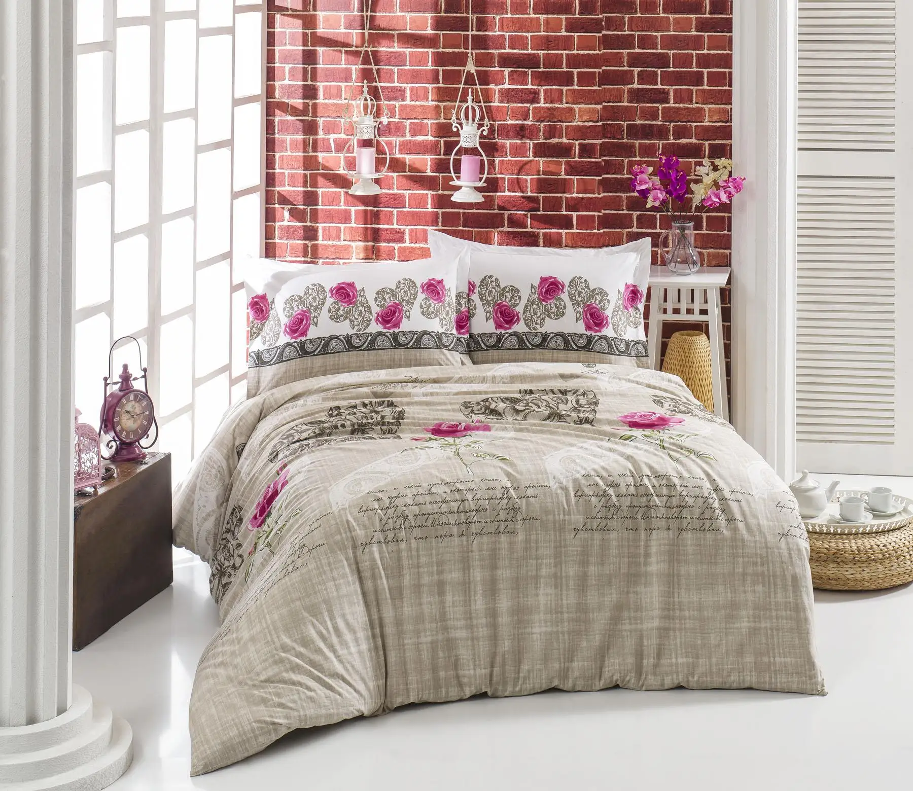 

Lady Fashion Scarlet Double Personality Terry Cotton Duvet cover set