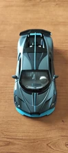 1/32 Aleación de Bugatti DIVO Super deportes juguete de modelo de coche fundido a presión atrás sonido Luz Juguetes vehículo para los niños regalo de los niños