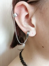 Pendientes con Clip de mariposa Punk para adolescentes y mujeres, Joyería Moderna de aleación de Zinc, aretes Retro de cadena de Metal