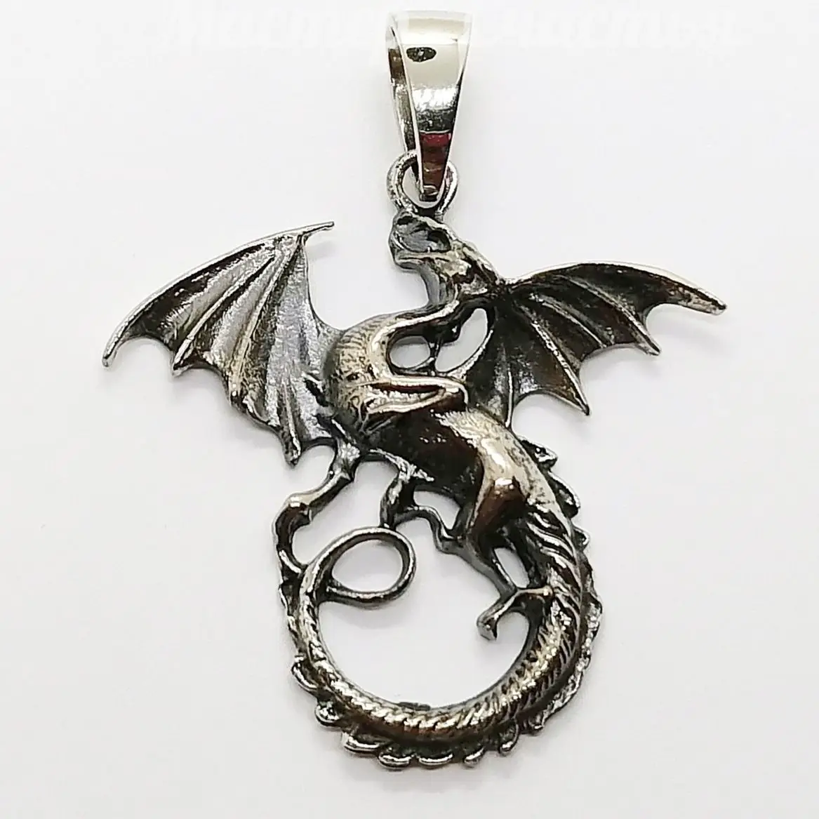 Амулет тотем дракон. Dragon подвеска тотем. Тотем дракон значение. Амулет тотем огненный дракон. Тотем талисман дракон.