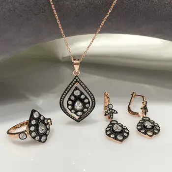 

Diamond Design Diamond Model Drop Silver Set Suit