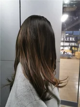 Pequeña LANA sintético Ombre negro marrón de oro con pelucas con reflejos largo ondulado resistente al calor de la parte media Cosplay pelucas para mujeres