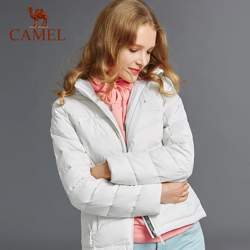Женский пуховик на белом утином пуху CAMEL Сверхлегкий зимний с 90% содержанием