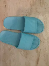 Pantuflas de Interior para el hogar para mujer, chanclas antideslizantes de baño, zapatos planos familiares, sandalias de Hotel