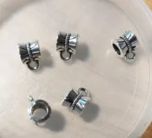 Lote de 20 a 200 Uds de cuentas espaciadoras de tubo sueltas chapadas en plata con flores para la fabricación de joyas, tubos colgantes, accesorios para collar y pulsera DIY