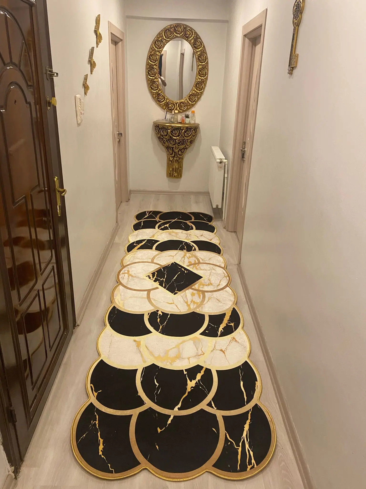 

Home Decoration Marble Hallway Rug Slip-Resistant Outsole Synthetic Leather Washable Foal Feather Custom Manufacturing Decorative Black Gold Marbles