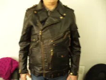 Chaqueta de cuero PU para hombre, abrigos de cuero con bolsillos y cremallera, a la moda, para invierno, talla europea