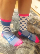 DH SPORTS-calcetines de ciclismo profesionales, altos y frescos, calcetines para bicicleta de montaña, medias deportivas de compresión al aire libre, venta de descuento para correr