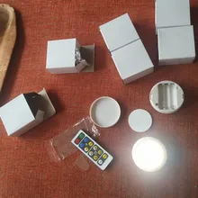 Lámpara LED inalámbrica con sensor táctil regulable para armario, luz nocturna a pilas con mando a distancia, dos colores, ideal para las escaleras de la cocina