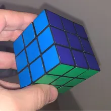 Y***-