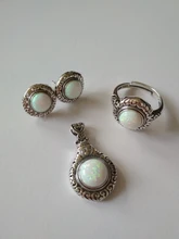 JewelryPalace-colgante de plata de primera ley con forma de corazón para mujer, joya SIN Cadena, para gargantilla, plata esterlina 925, Ópalo redondo, 2,5 quilates, Estilo Vintage