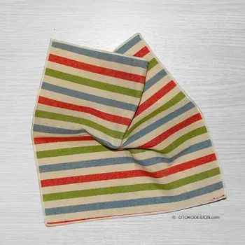 

Pocket Square in jacket pocket (50196)