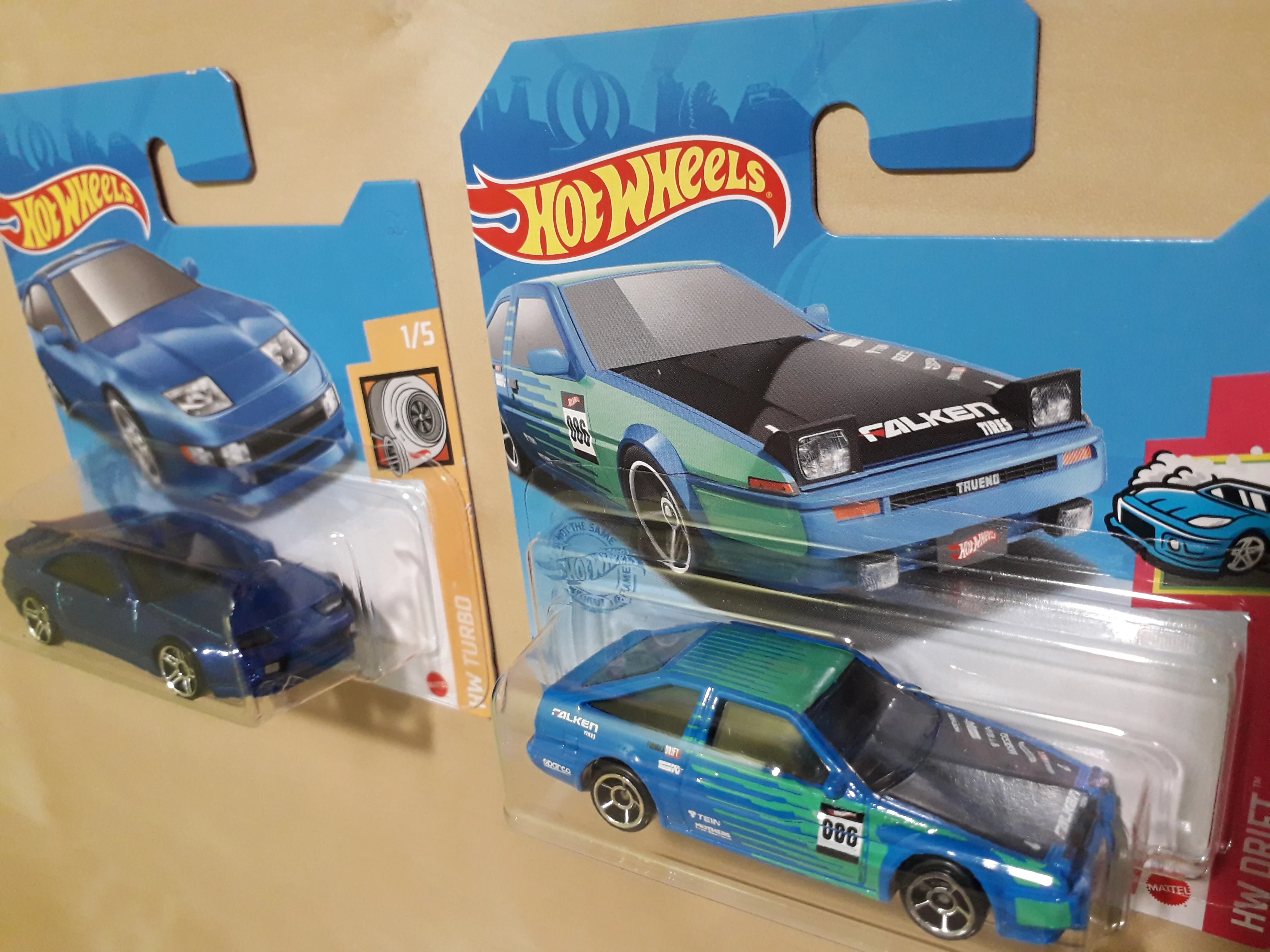 Hot Wheels INITIAL D トヨタ AE86 1:28 Initial d Toyota ae86 Alloy diecast car Model (Black