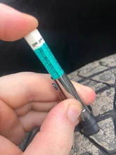 Mini probador de profundidad del neumático del coche, herramienta de detección de espesor de neumático Universal, métrica, medición de neumáticos de motocicleta