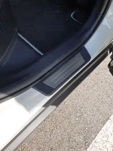 Vtear-placa de desgaste de umbral de puerta de coche, accesorio para Toyota RAV4 2019 2020 2021, embellecedor Interior de placas protectoras de acero inoxidable