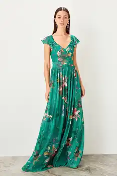 

Trendyol Back Detailed Evening Dress TPRSS19UT0159