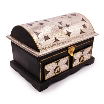 

Chest studded metal