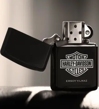 

Personalized Harley Davidson Gasoline Black Metal Cigarette Lighter