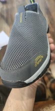 Los nuevos hombres de verano Zapatos casuales cómodos Slip-on transpirable zapato plano de malla de aire zapatillas Zapatillas de deporte de agua mocasines tamaño 39-49 Zapatos