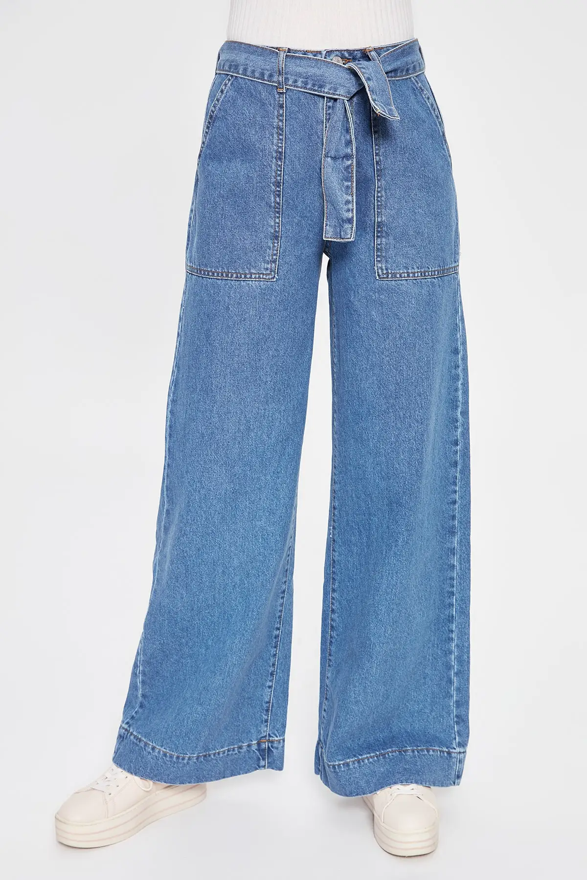 Trendyol Arch высокие Bel широкие джинсы TWOAW20JE0247