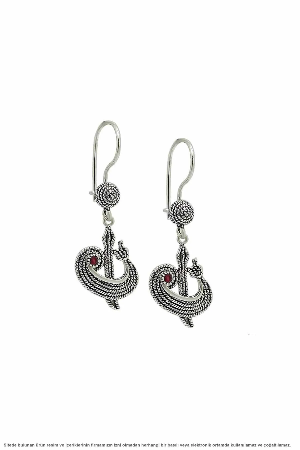 

Silver Aleph Vav Filigree Lady Earrings