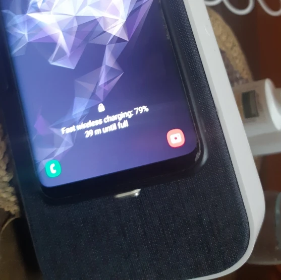 Колонка с функцией беспроводной зарядки Xiaomi Wireless Charger ...