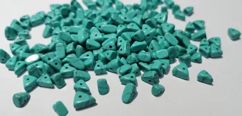 

24pcs Turquoise beads 6-8mm - triangle sharp spikes point stone Jewellery - Southwestern Jewelry - Fashion earrings