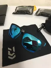 DAIWA-gafas de sol polarizadas para hombre y mujer, lentes de sol deportivas con protección UV400 para pesca, acampada, senderismo, conducir