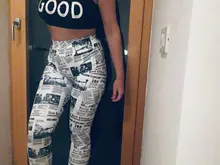 Leggings de entrenamiento blanco y negro para mujer, ropa informal con impresión de carta periódico con impresión, pantalones informales sexys de Fitness para verano, 2019