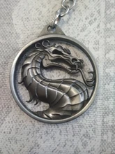 LLavero de dragón para coche, juego novedoso, Llavero de Metal de llavero de Mortal Kombat, para regalo, llavero, joyería para coches