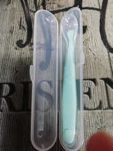 Cuchara para bebé con caja de almacenamiento, cucharilla antideslizante de silicona de grado alimenticio, vajilla de alimentación de bebé, 1 Uds.