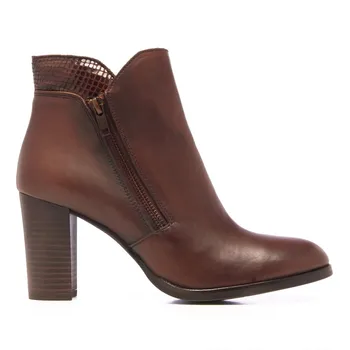 

Eva López Leather Ankle Boots Heel Brown Woman